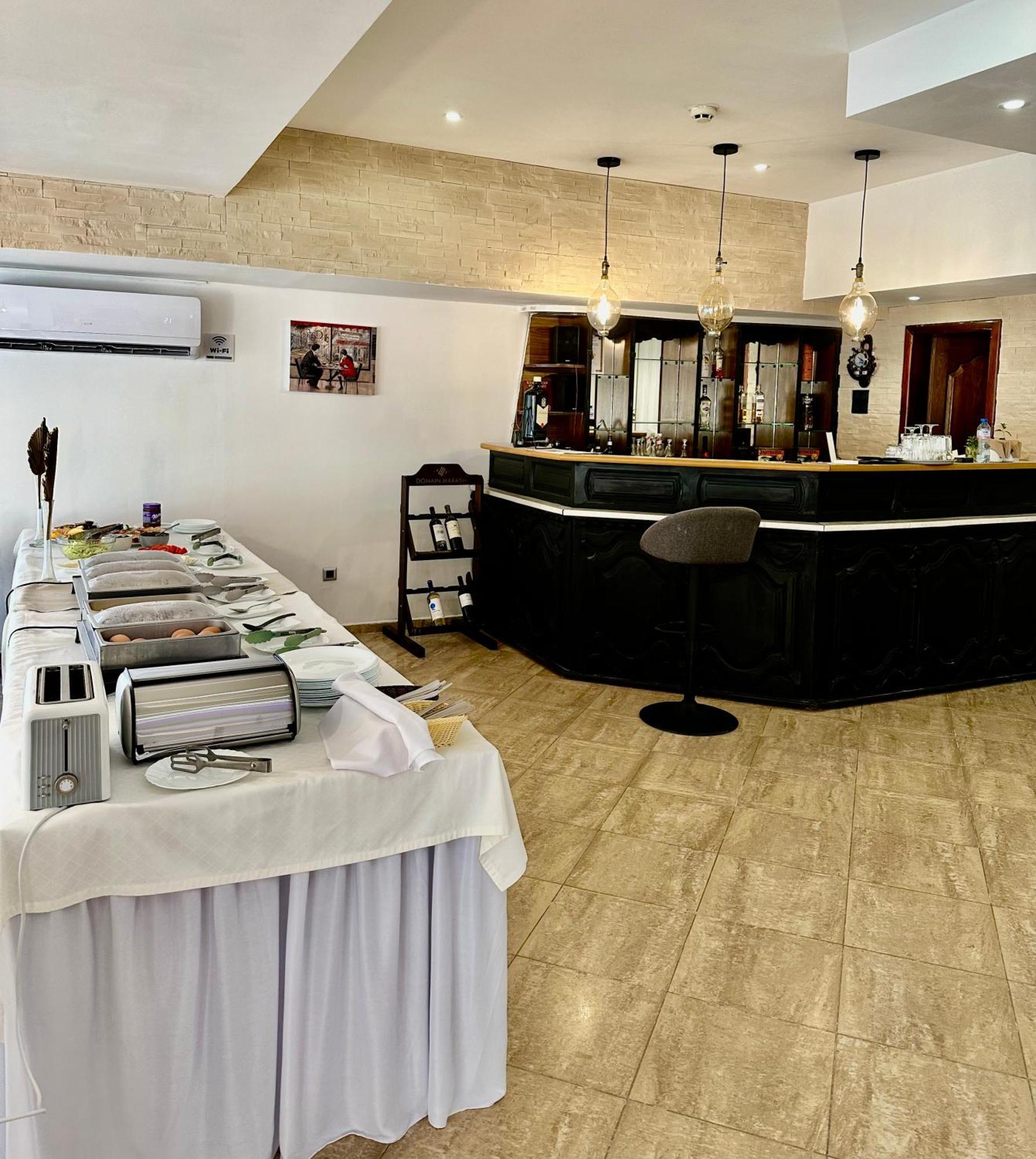 Brilliance Hotel Varna Exterior photo